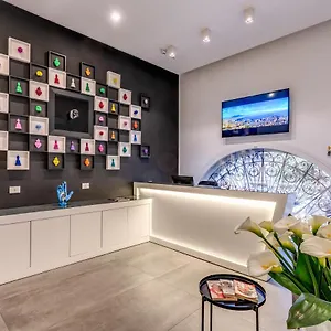 gallery-suite-naples.hotels-amalfi.com/